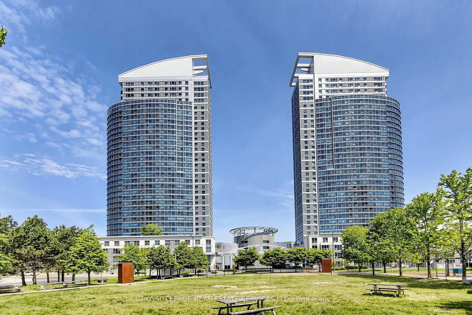 #3503 - 38 Lee Centre Drive