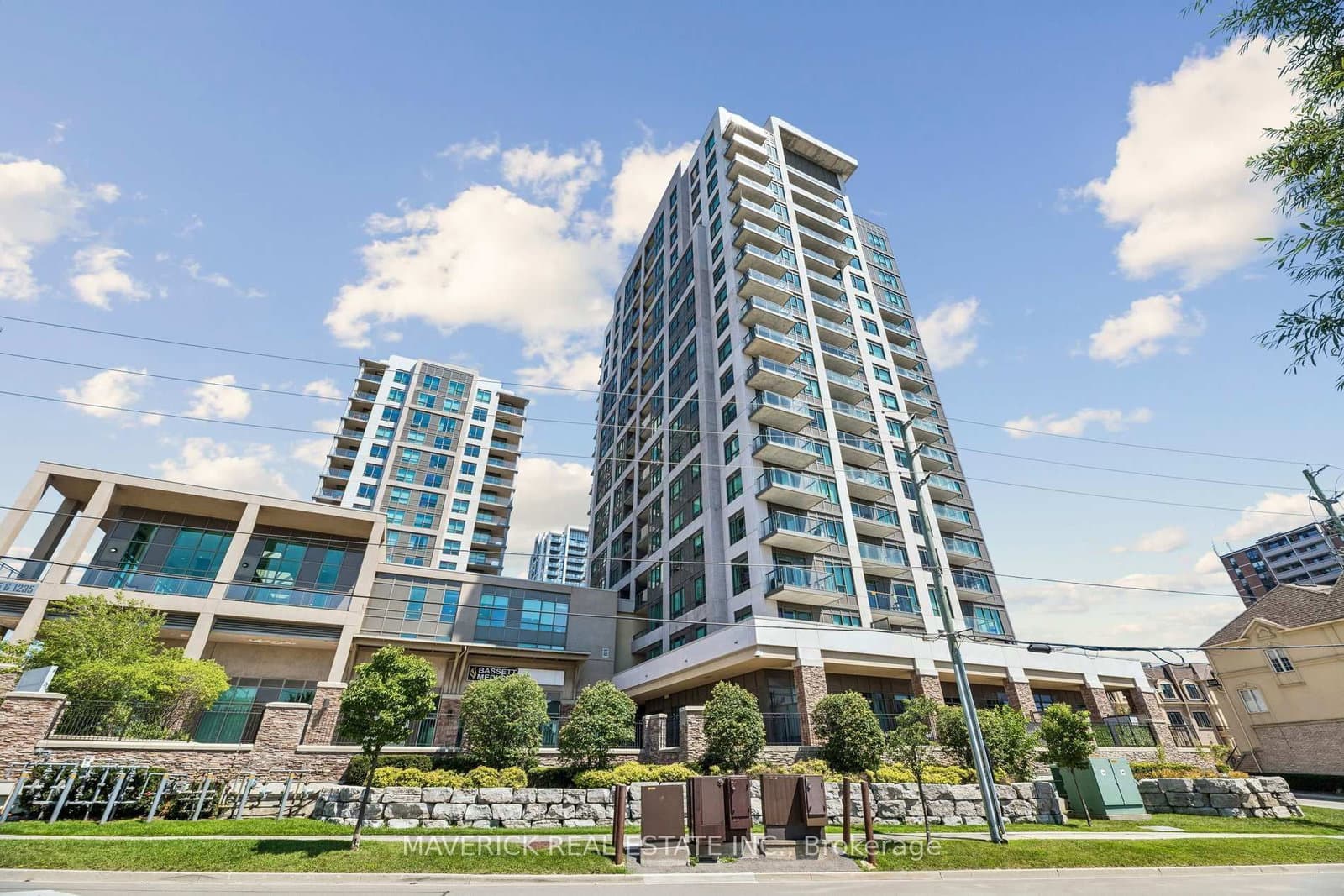 1215 Bayly Street, Unit 706