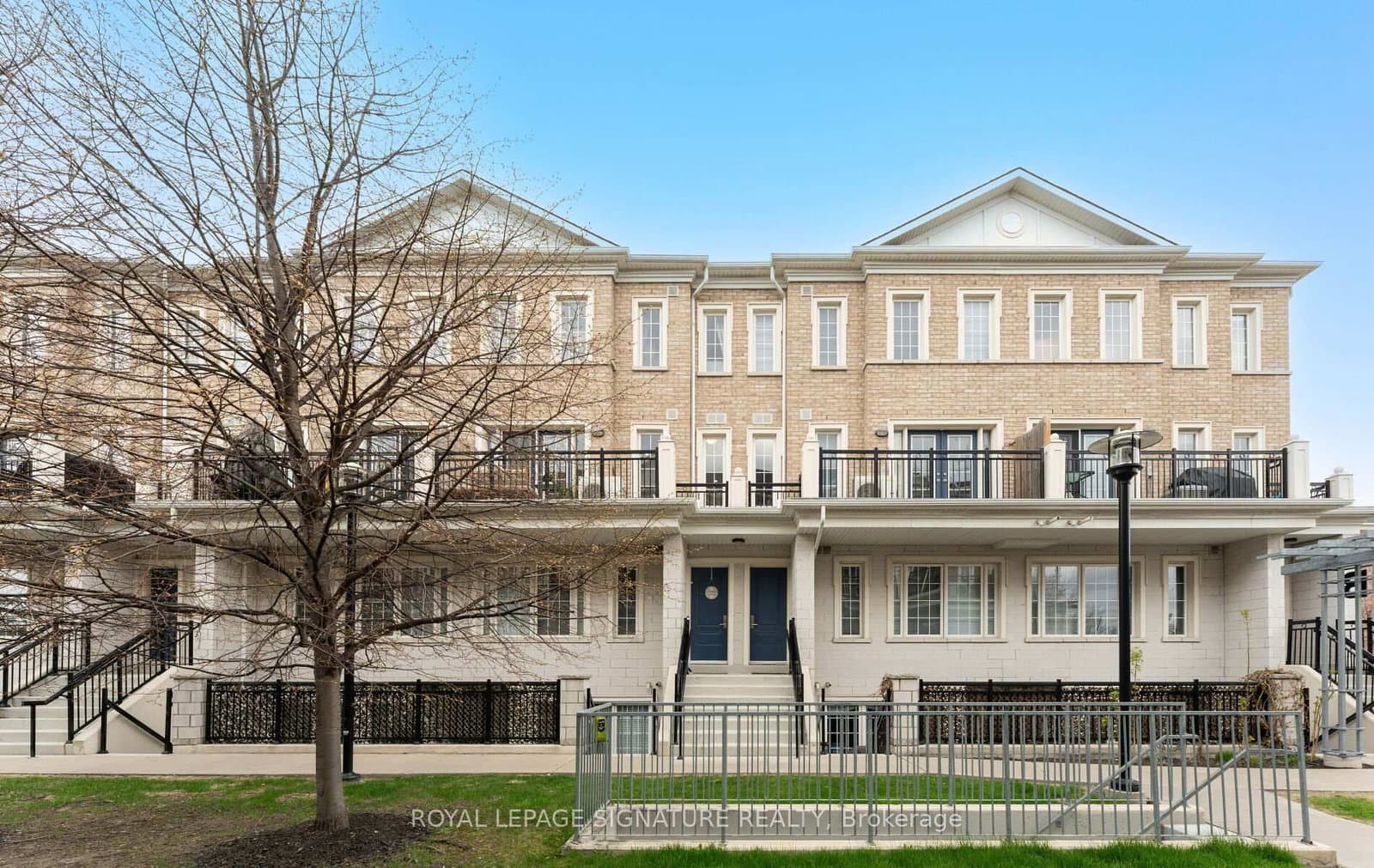 #B05 - 26 Bruce Street