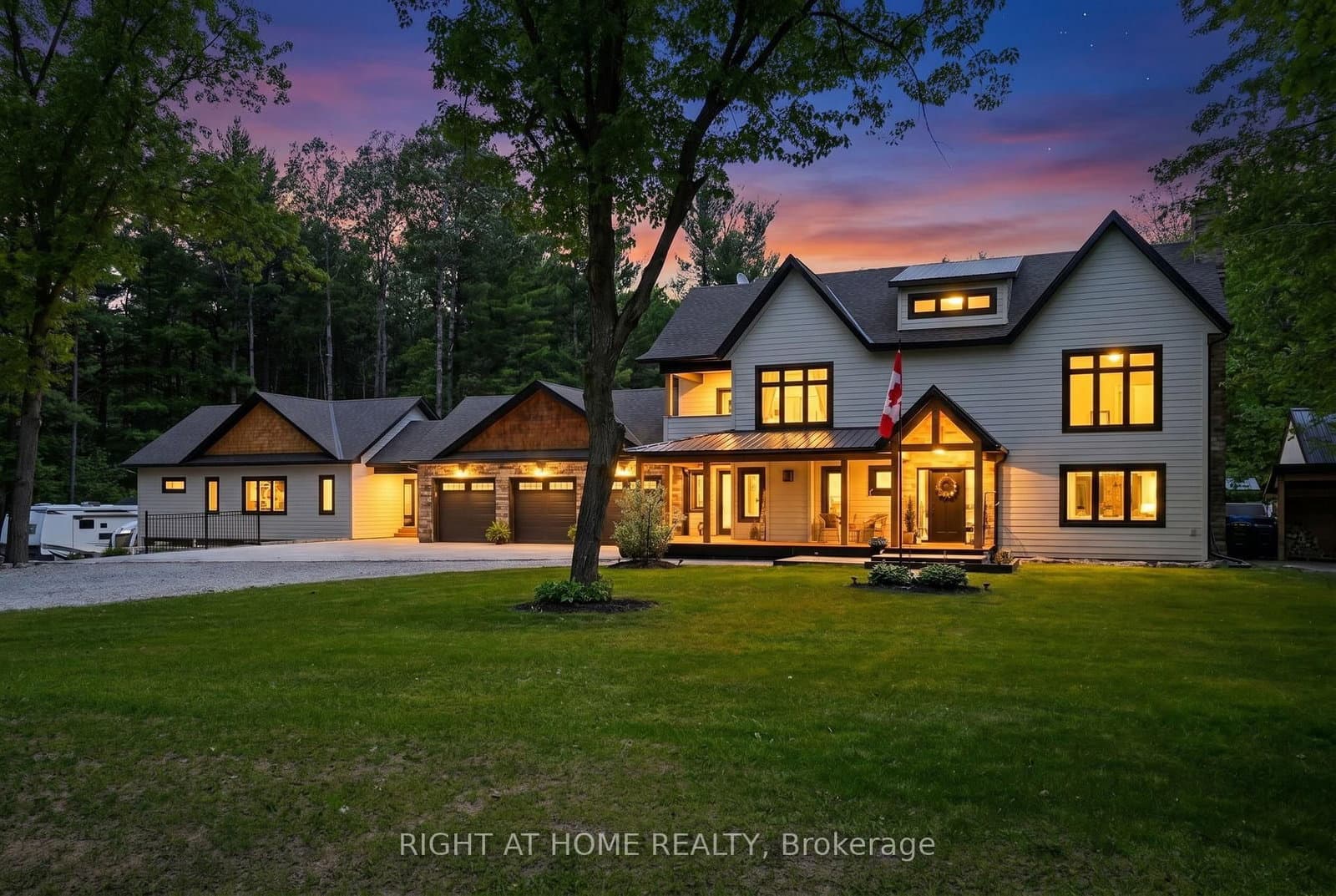 16 Woodland Heights Drive