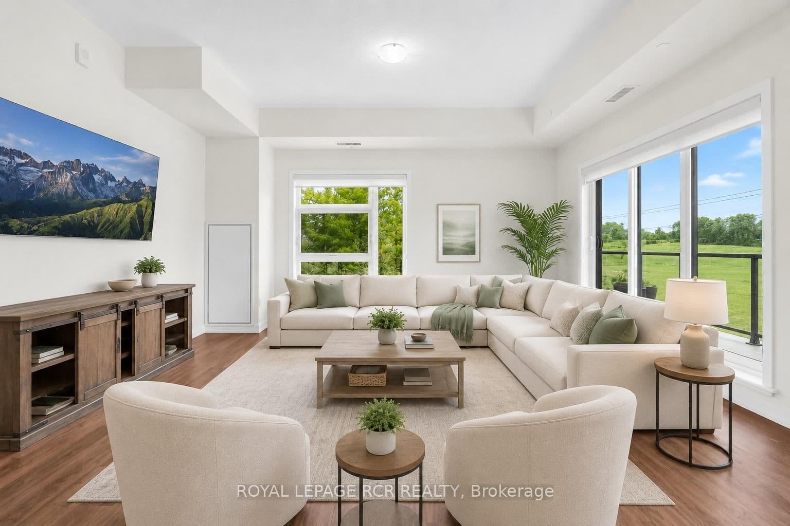 #413 - 555 William Graham Drive