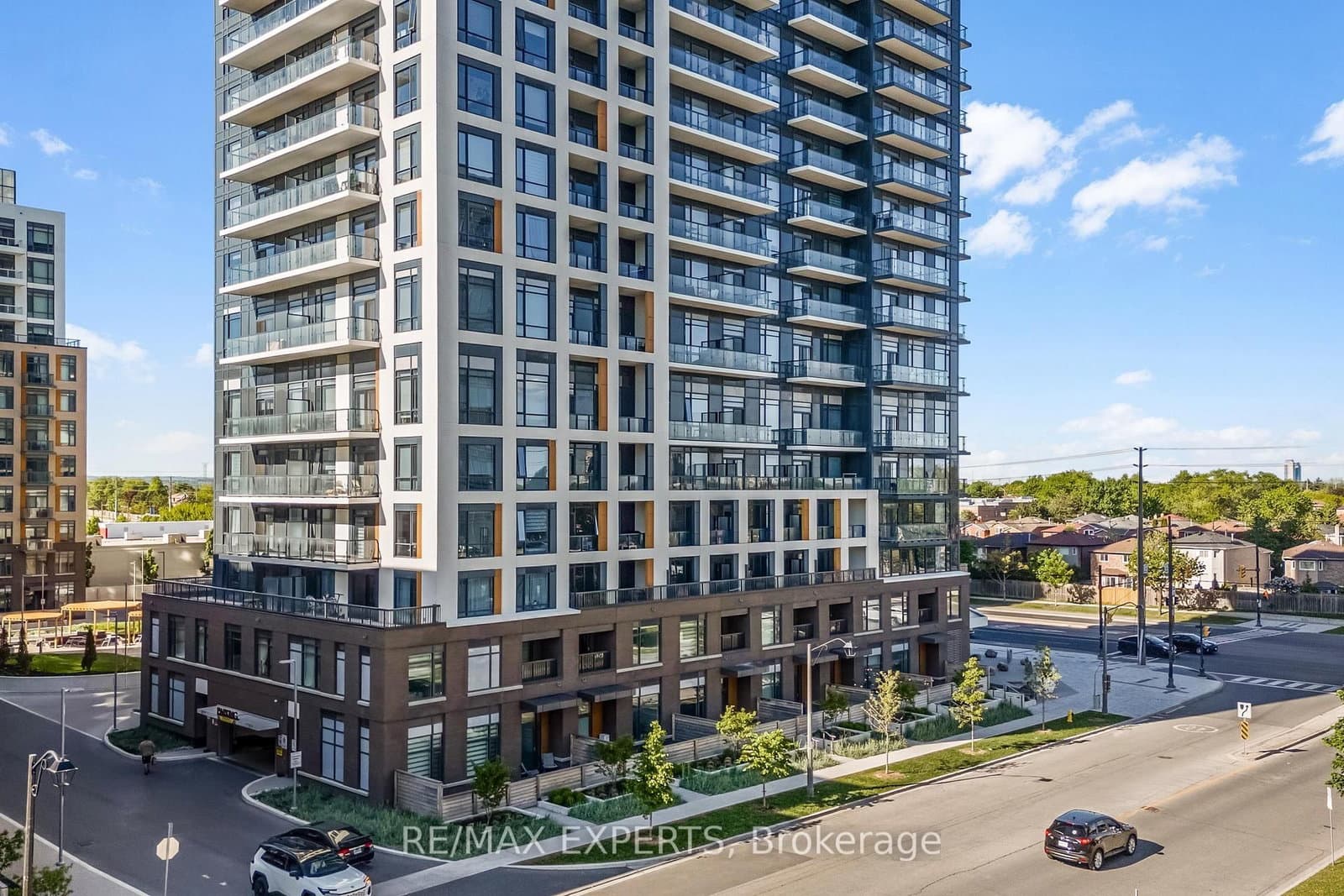#1501 - 7950 Bathurst Street