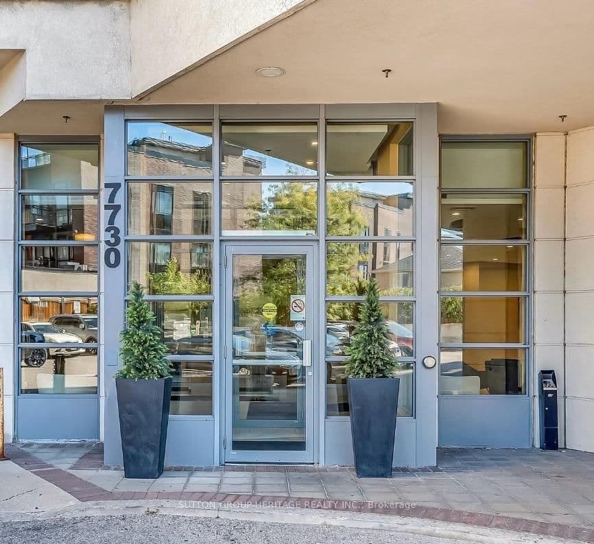 #404 - 7730 Kipling Avenue