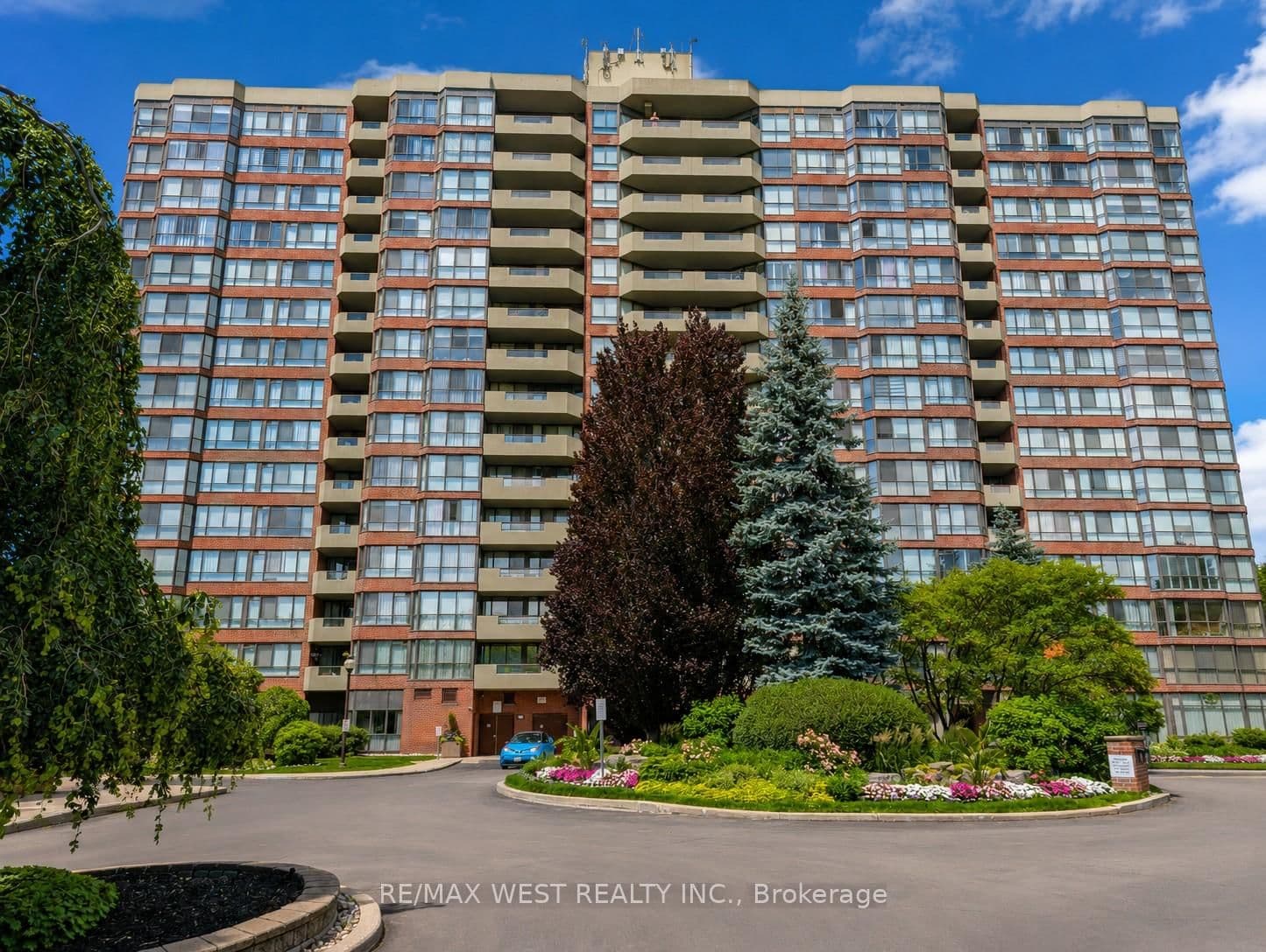 #502 - 100 Observatory Lane SE