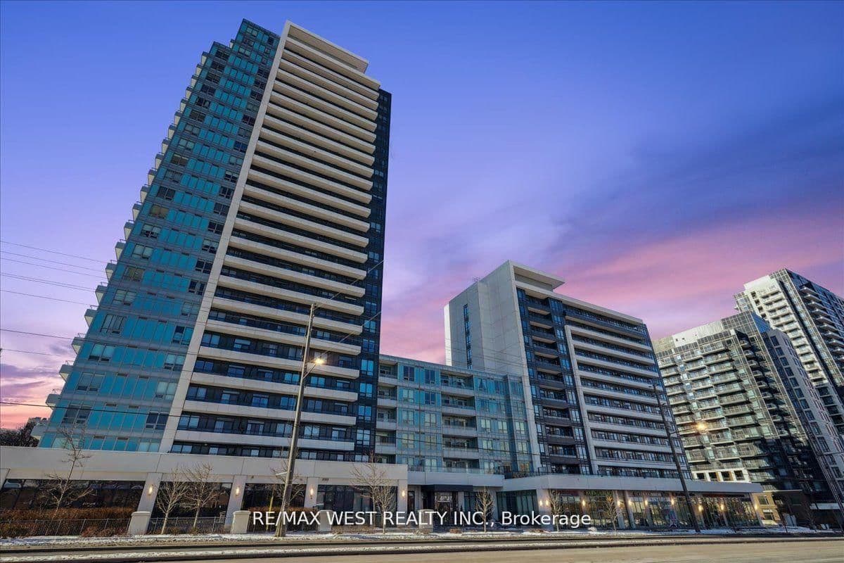 #714 - 7900 Bathurst Street