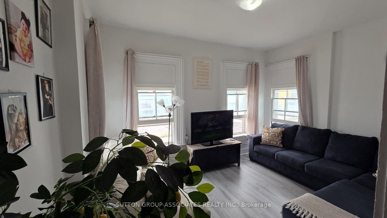 65 Holland Street W, Unit 3