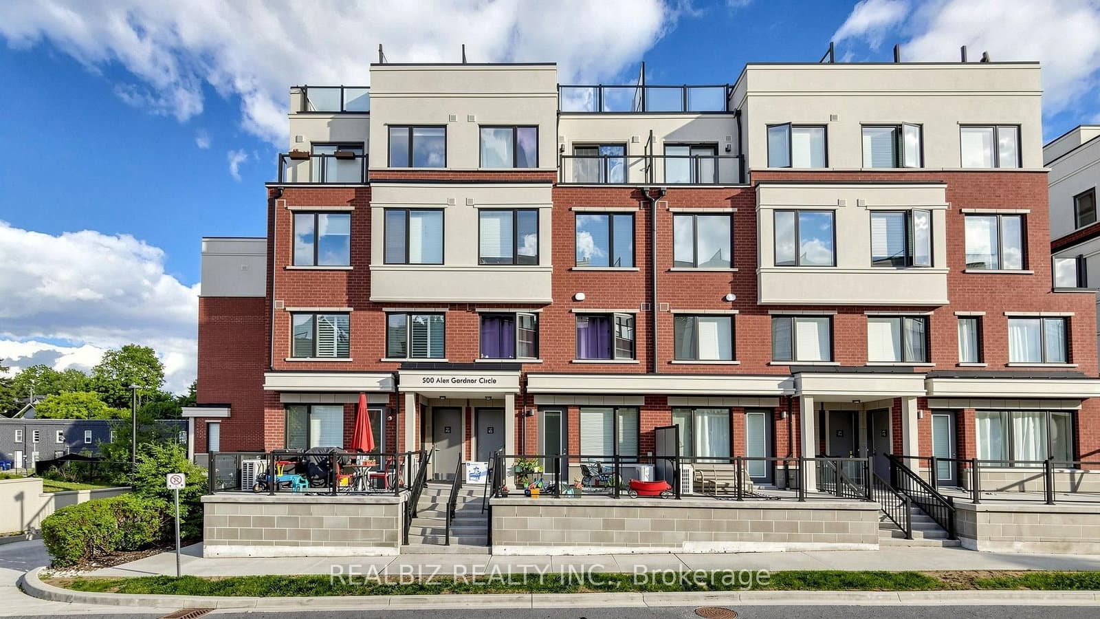 500 Alex Gardner Circle, Unit 99
