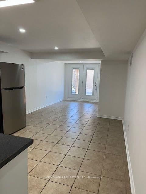 358 William Berczy Boulevard, Unit Bsmt