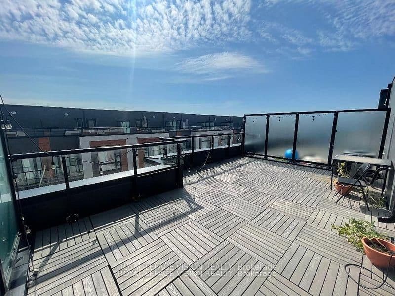 12 David Eyer Road, Unit TH 1123