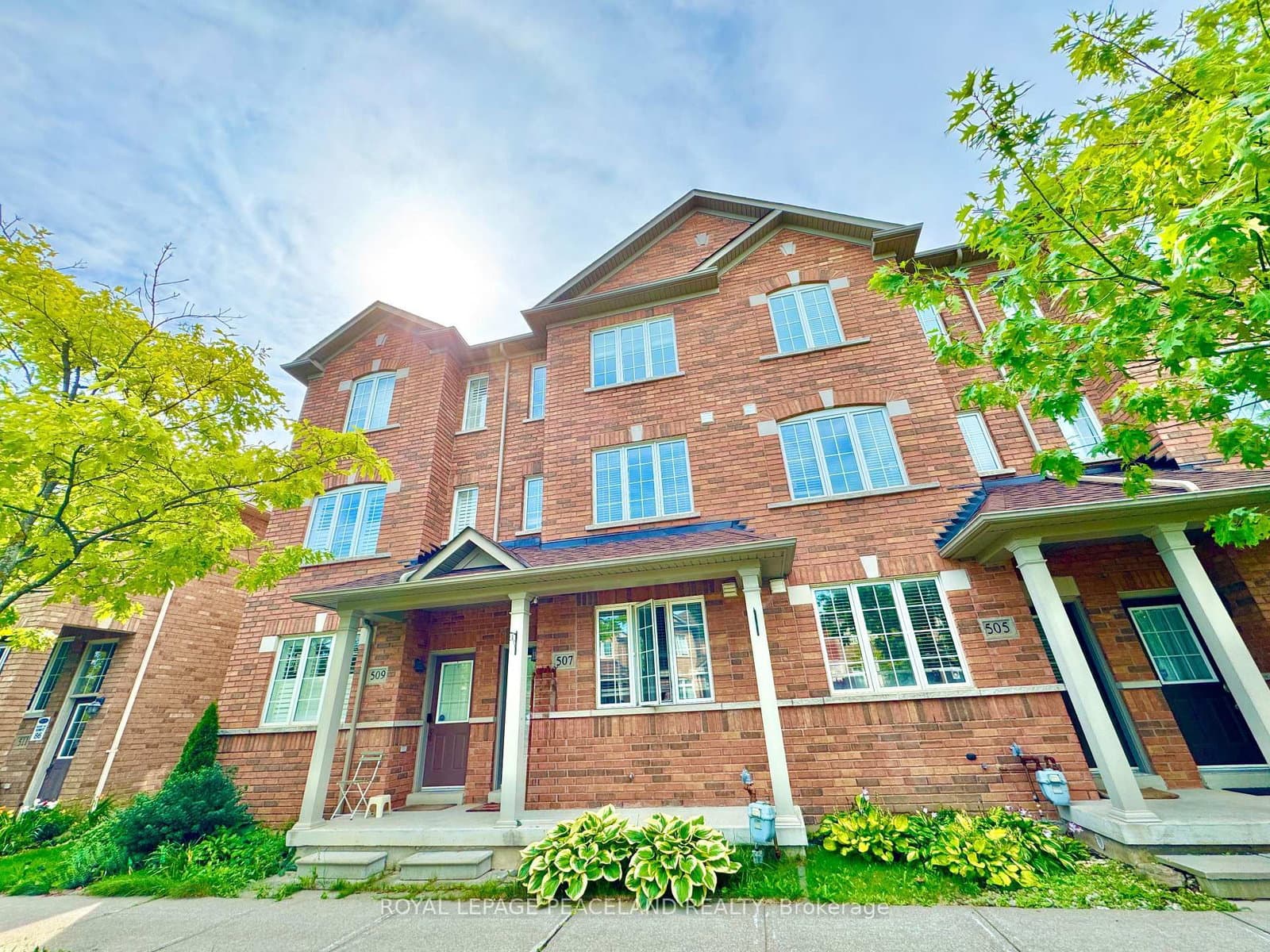 507 White's Hill Avenue