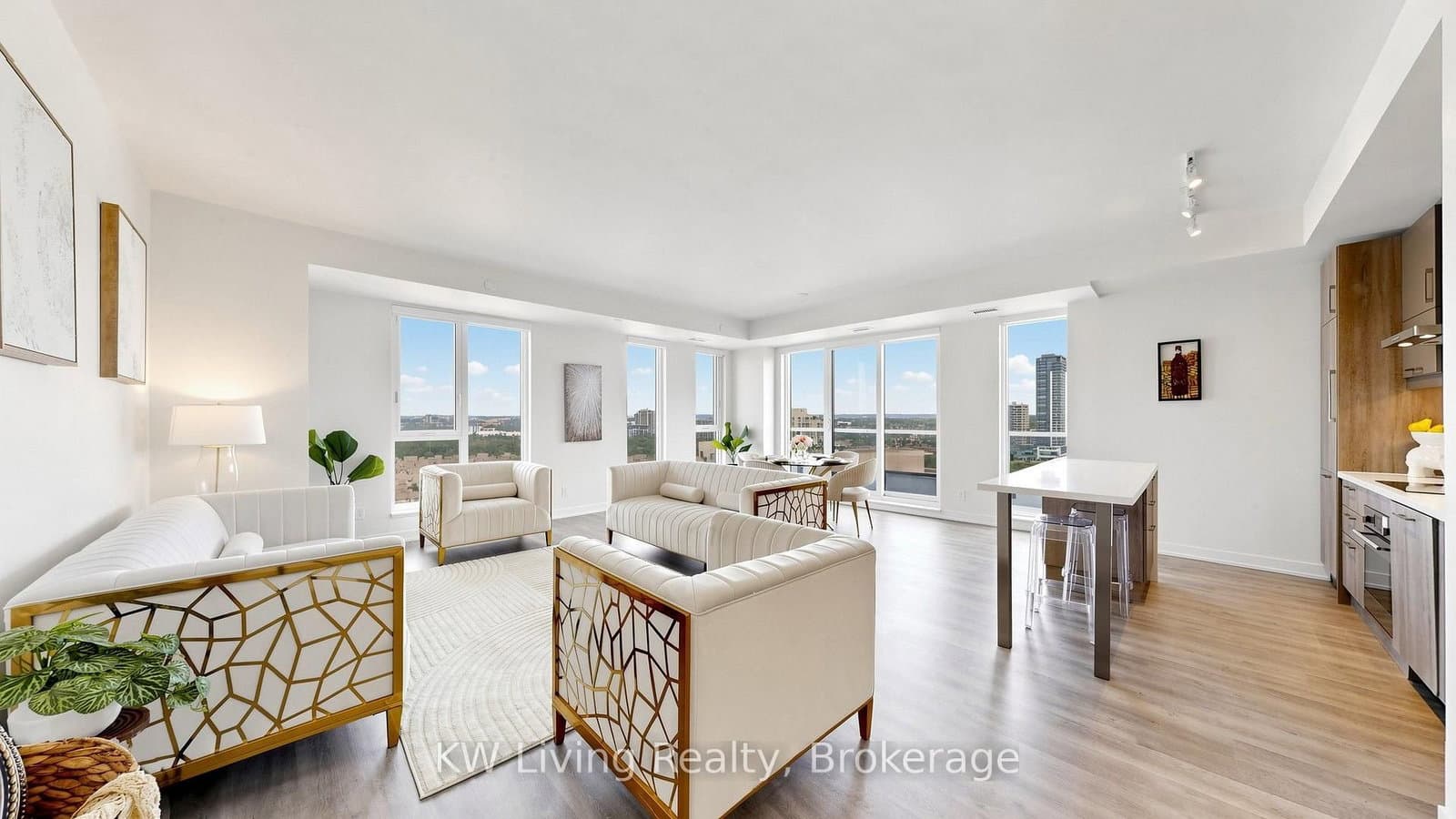 8119 Birchmount Road, Unit 1512