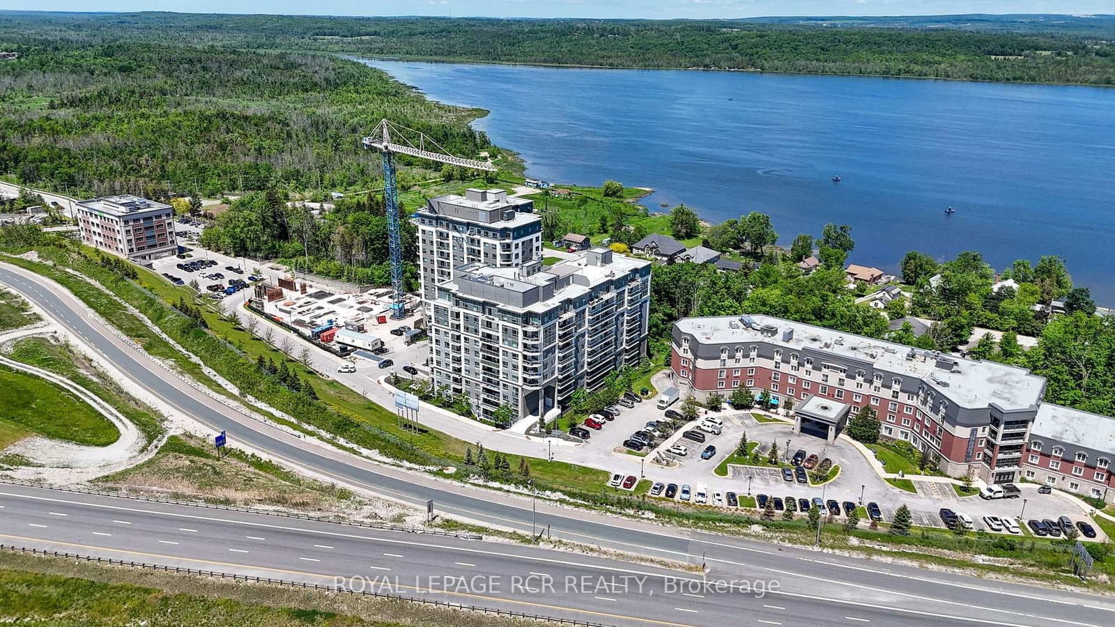#808 - 58 Lakeside Terrace