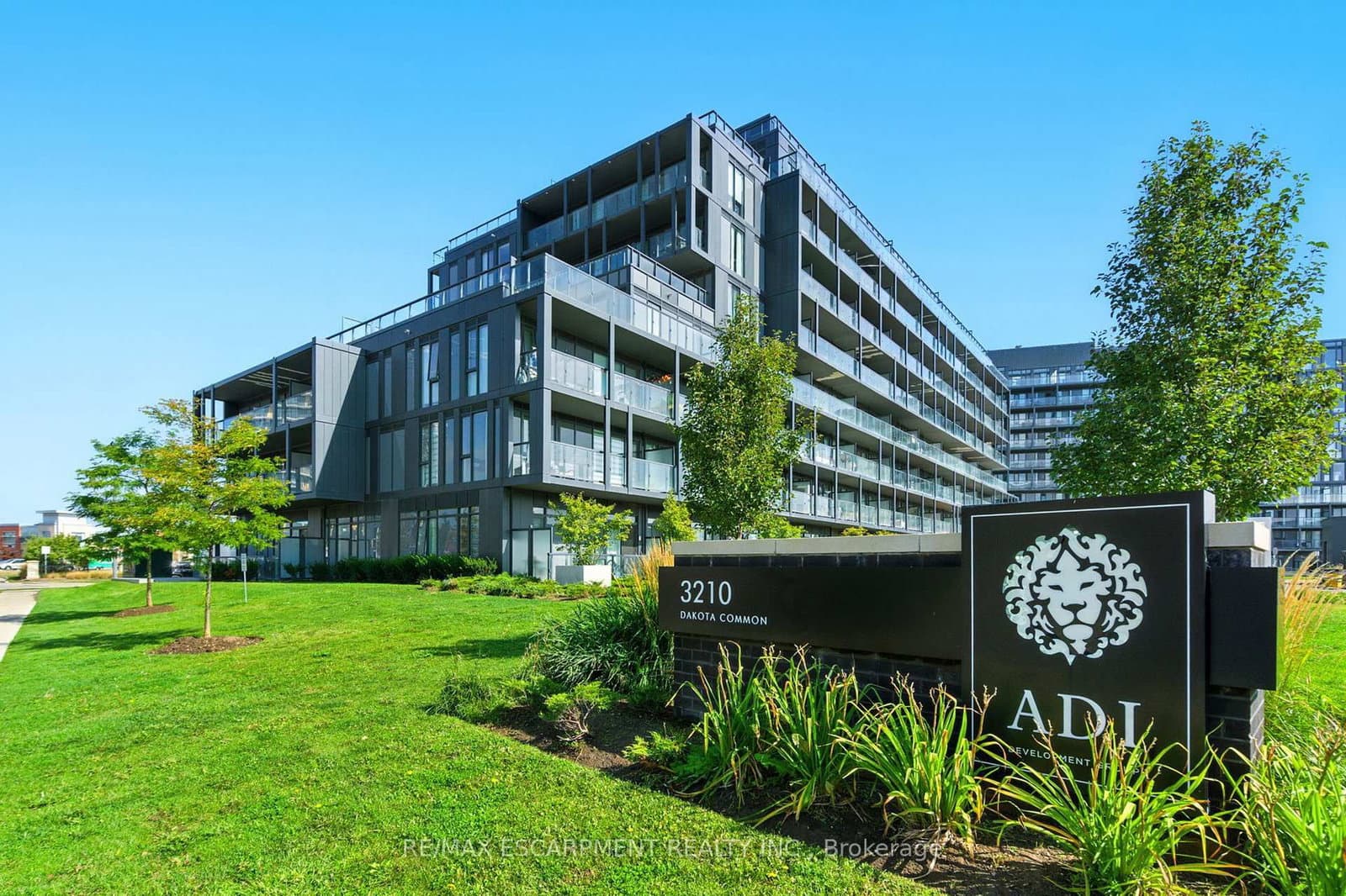 3210 Dakota Common, Unit A814