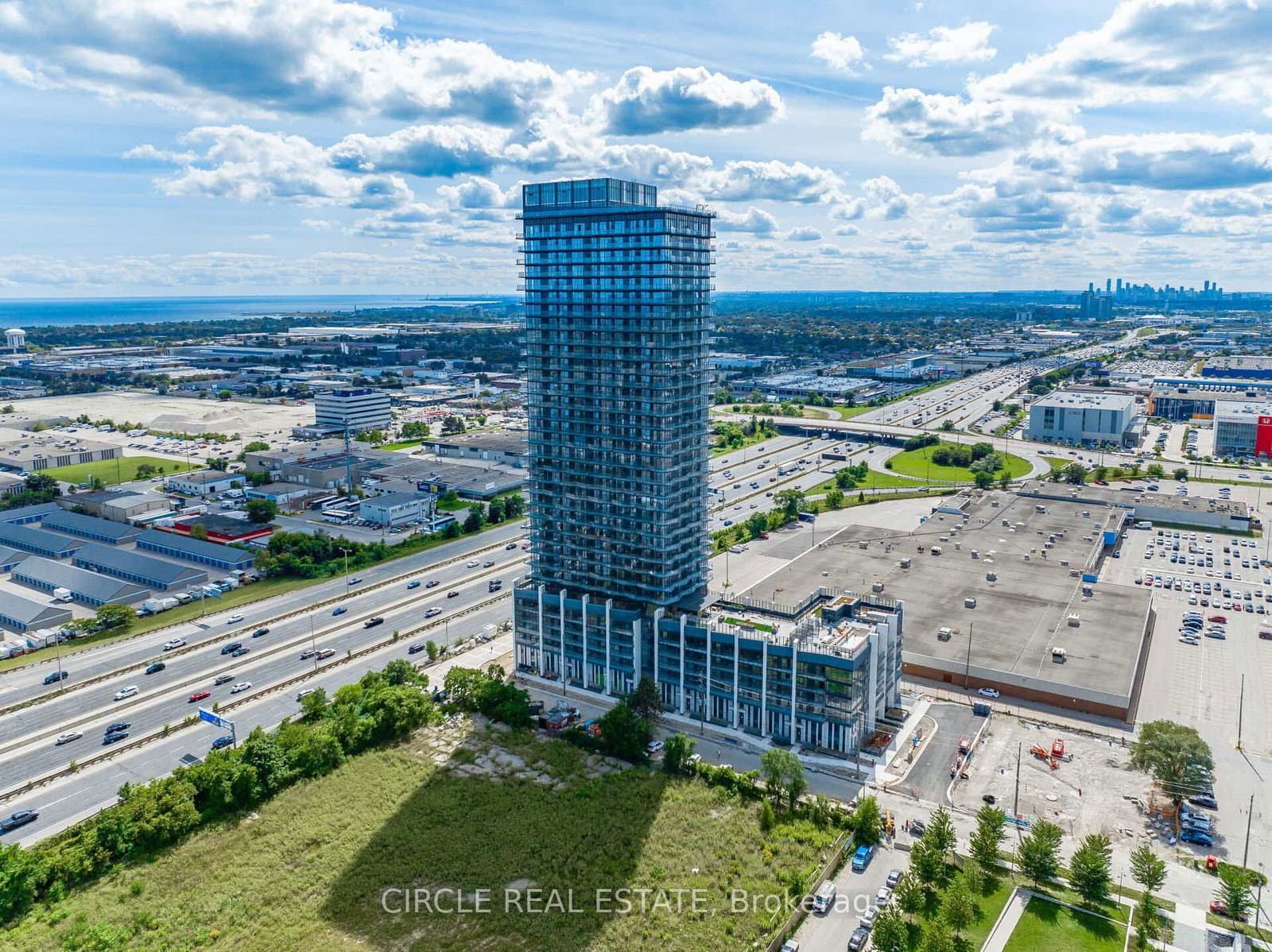 #2202 - 36 Zorra Street