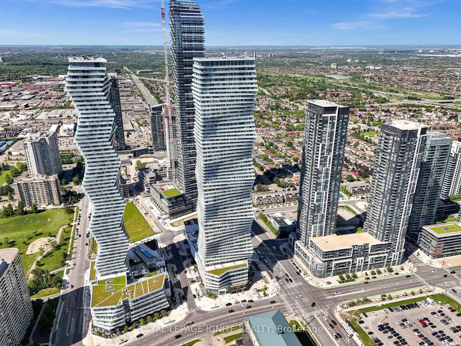 #3301 - 3900 Confederation Parkway