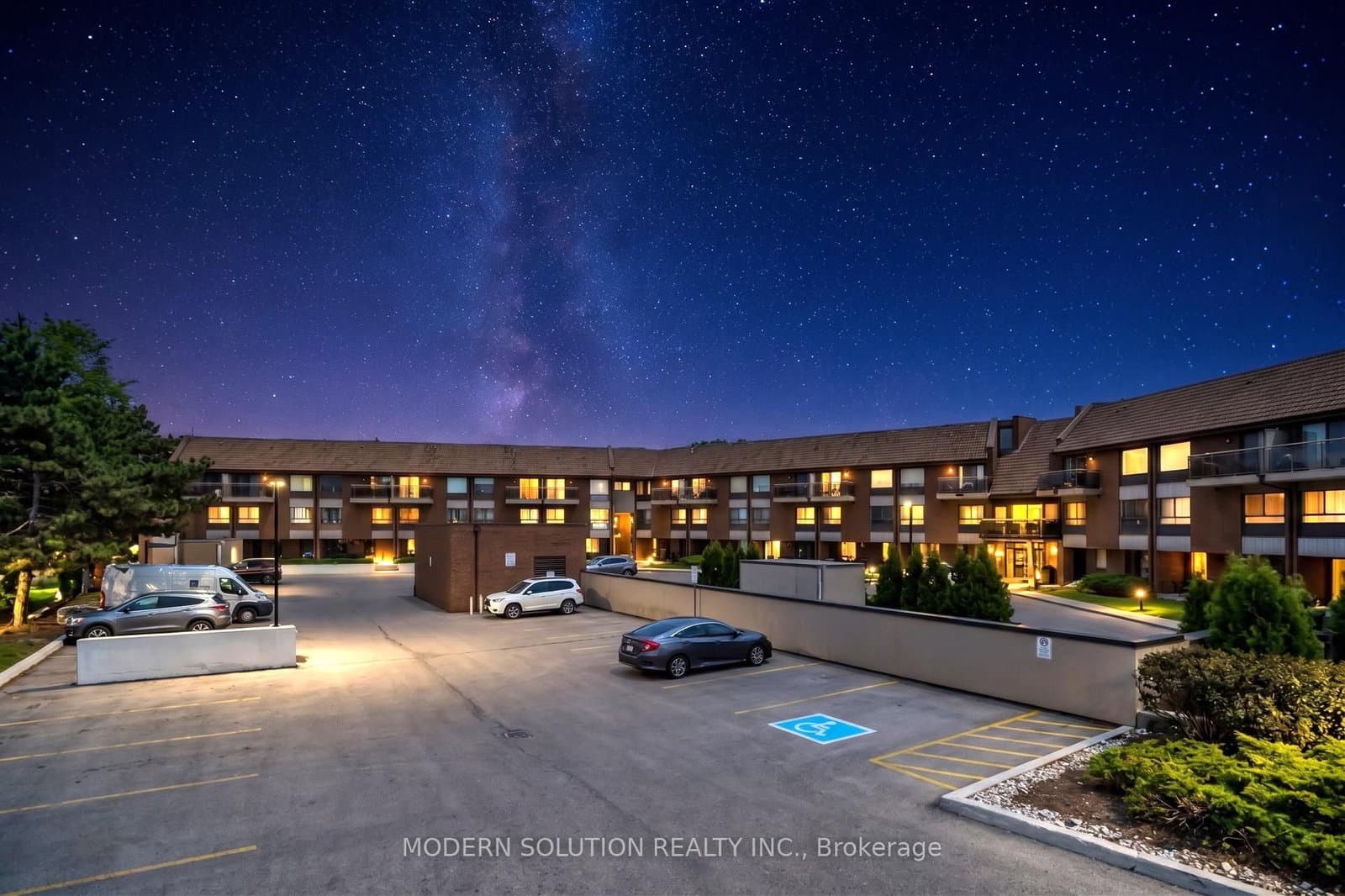 #201 - 1000 Cedarglen Gate N