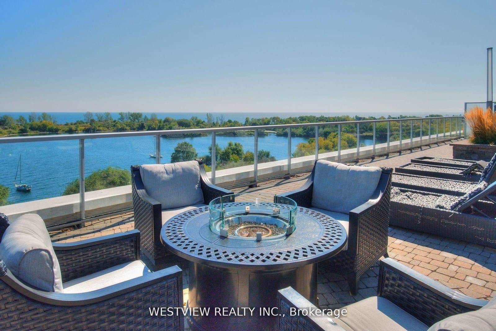 #311 - 80 Marine Parade Drive