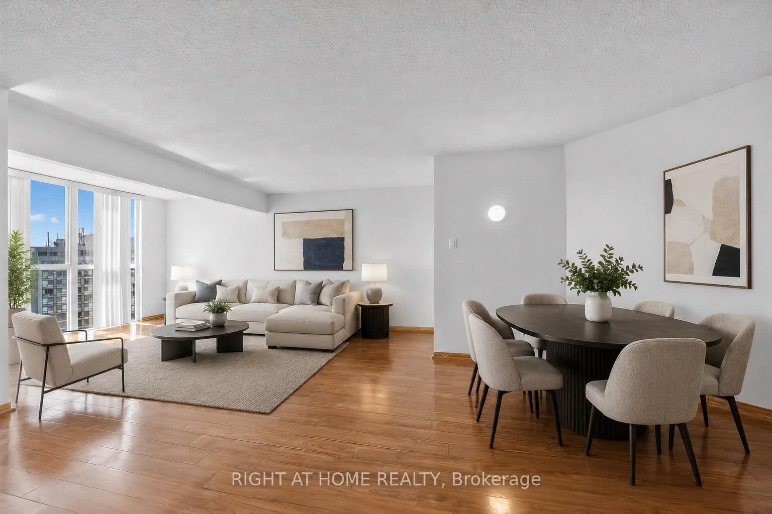 #1711 - 41 Markbrook Lane