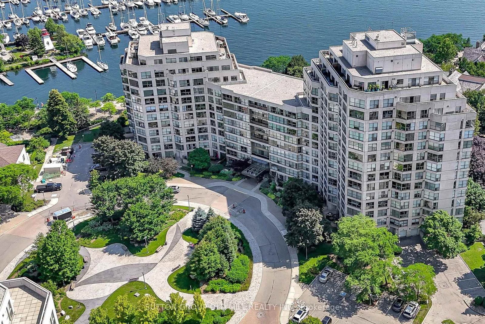 #1307 - 2267 Lake Shore Boulevard W