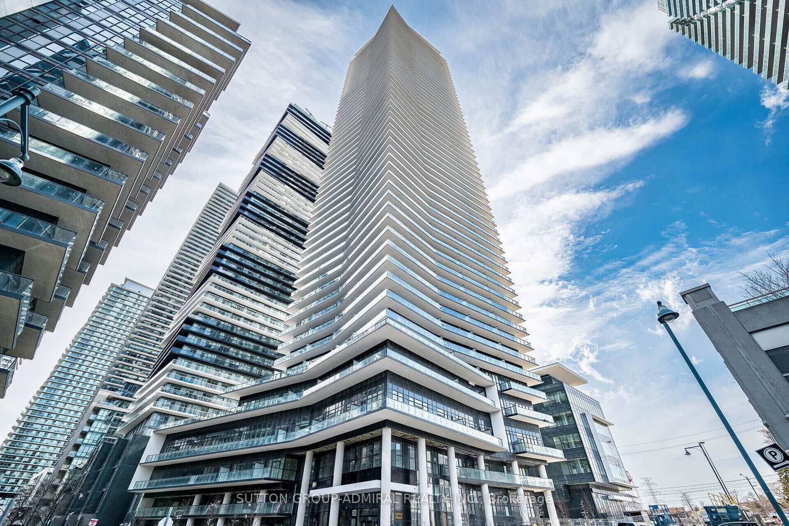 #PH102 - 38 Annie Craig Drive