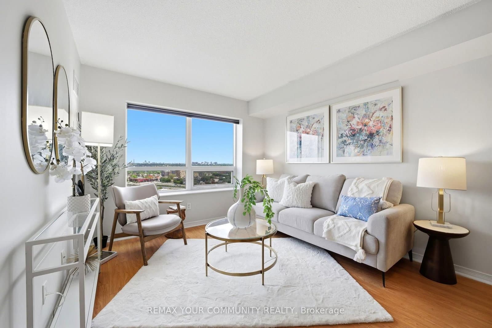 60 Heintzman Street, Unit 2102