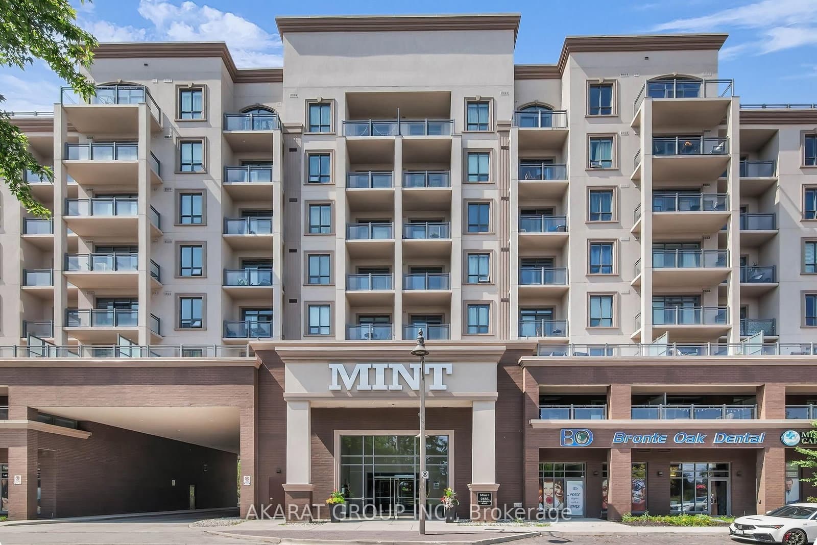 2486 Old Bronte Road, Unit 803