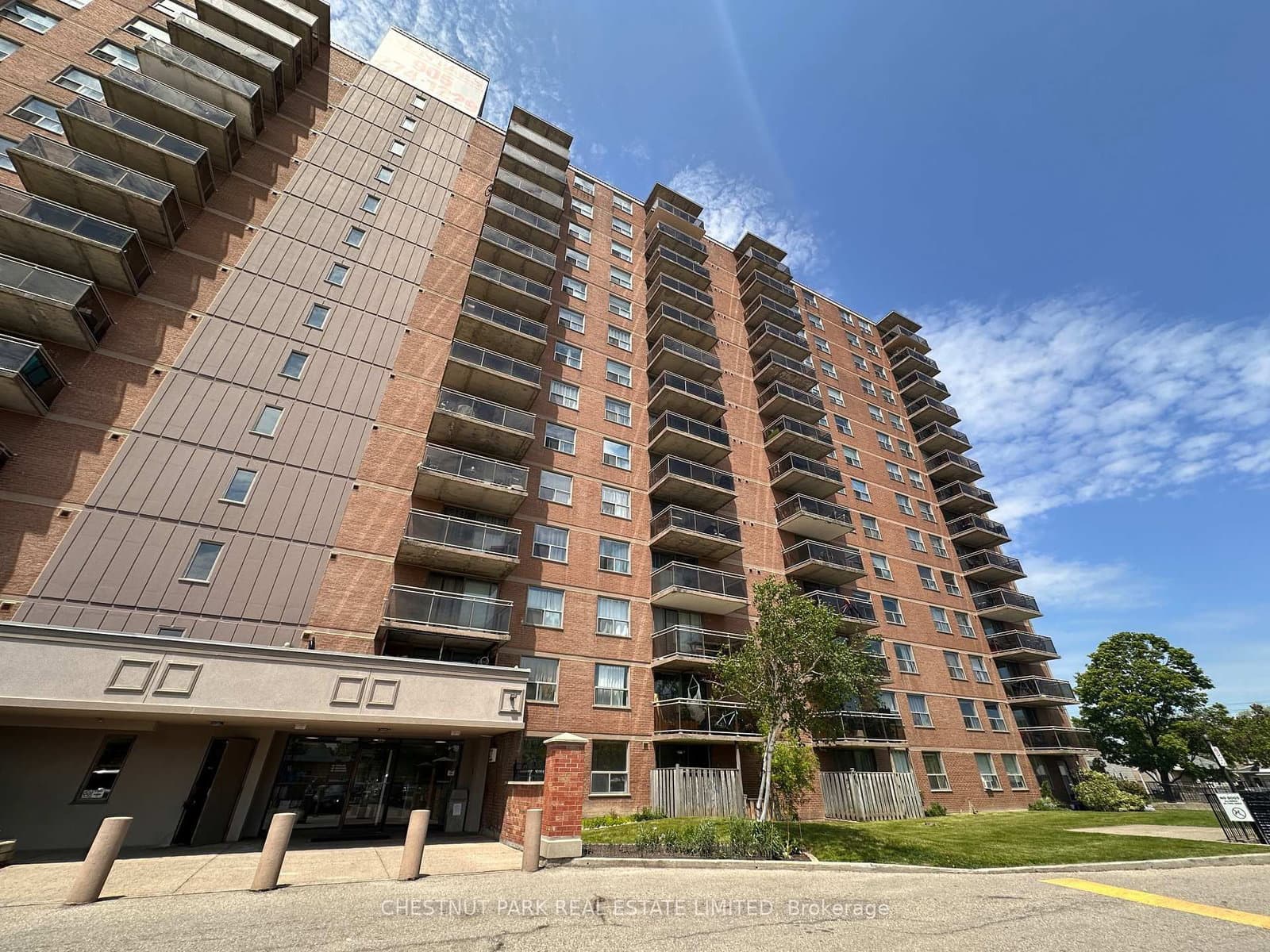 1060 Caven Street, Unit 202