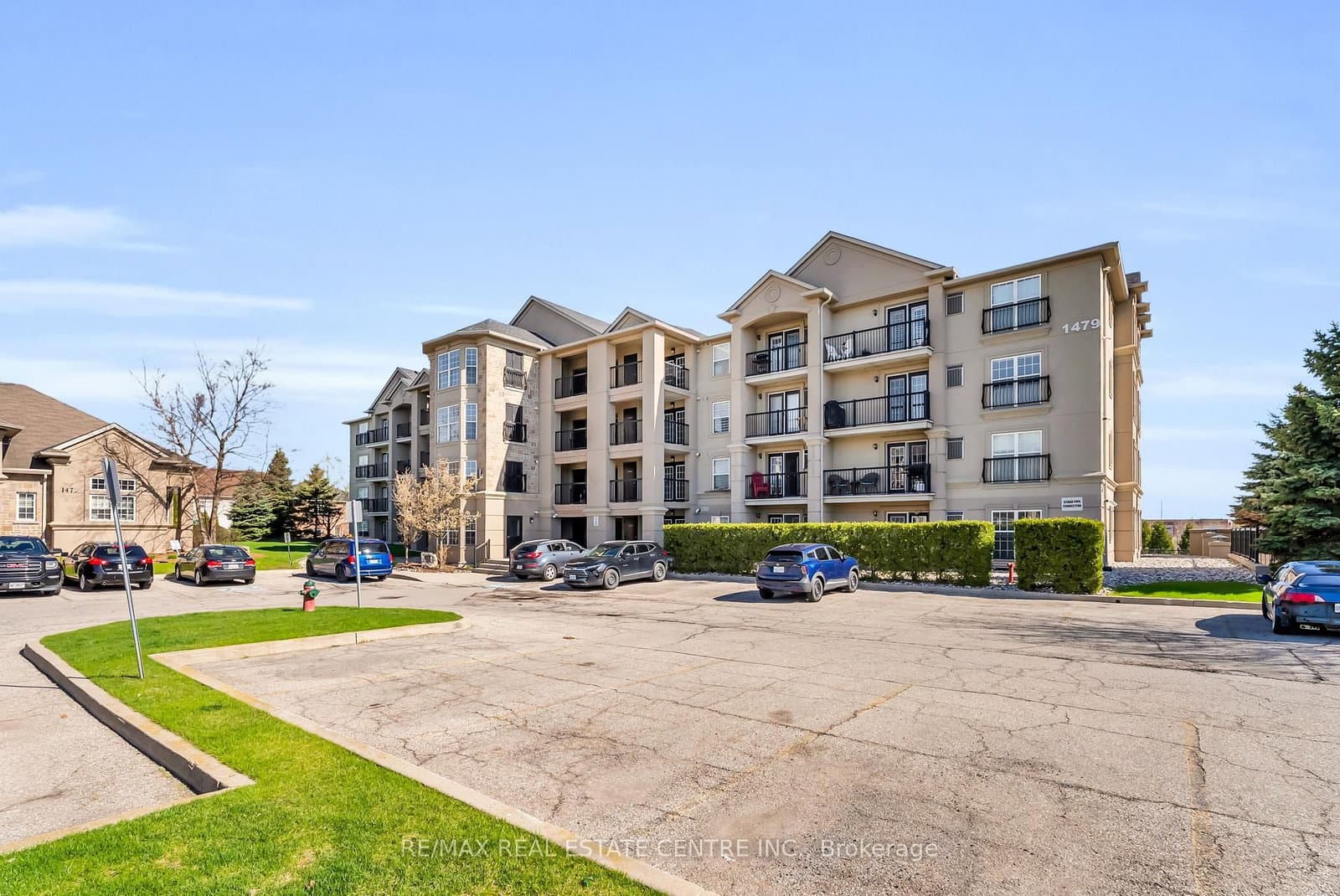 #102 - 1479 Maple Avenue