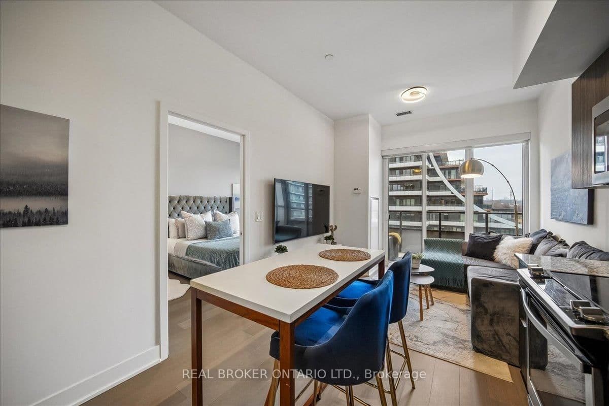 20 Shore Breeze Drive, Unit 603