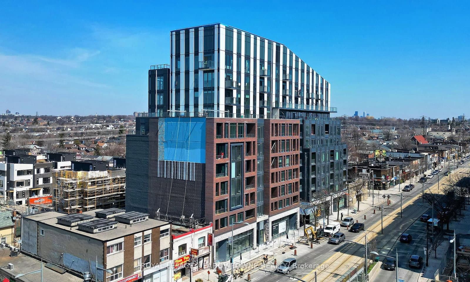 1808 St. Clair Avenue W, Unit 712
