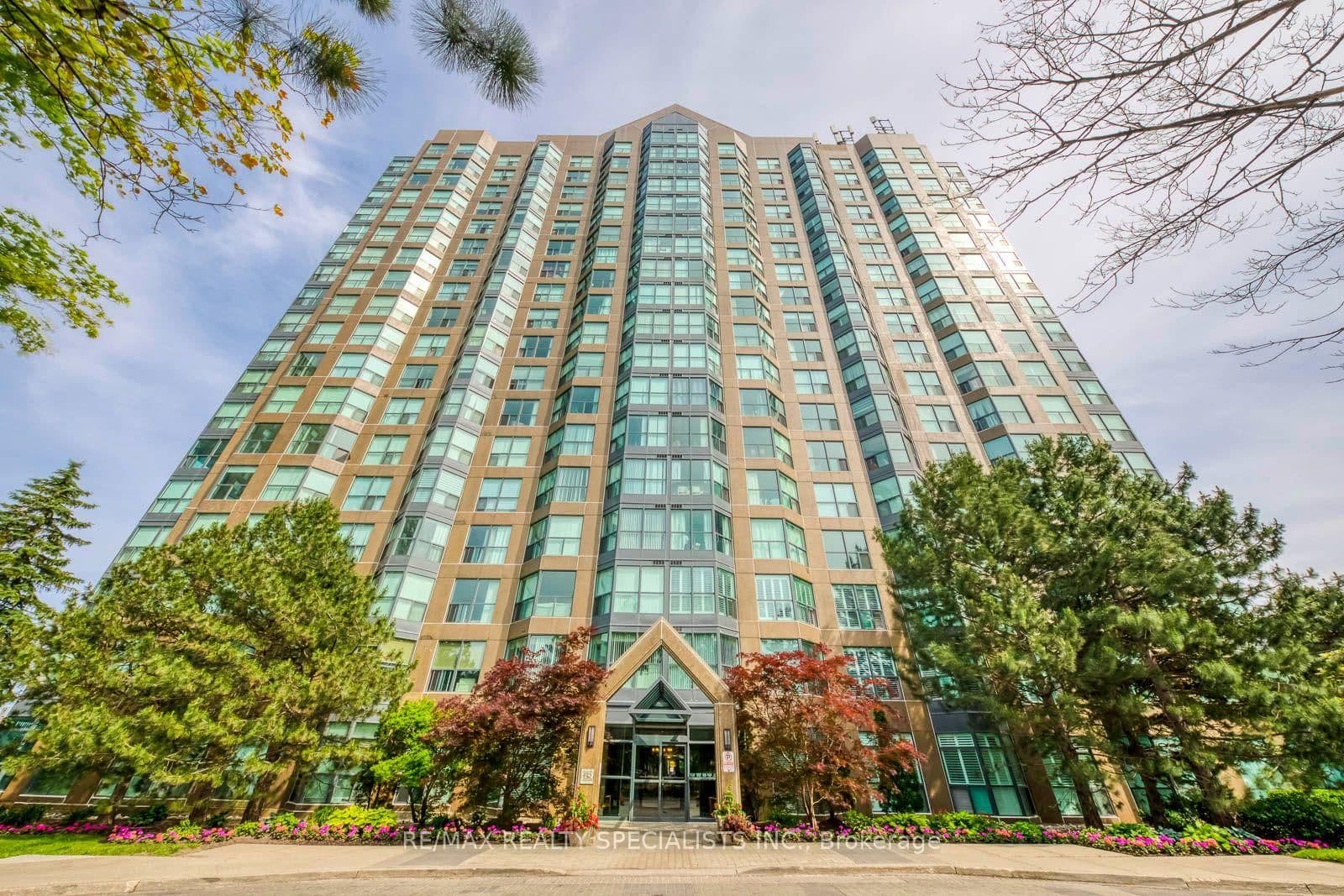 #1605 - 2177 Burnhamthorpe Road W