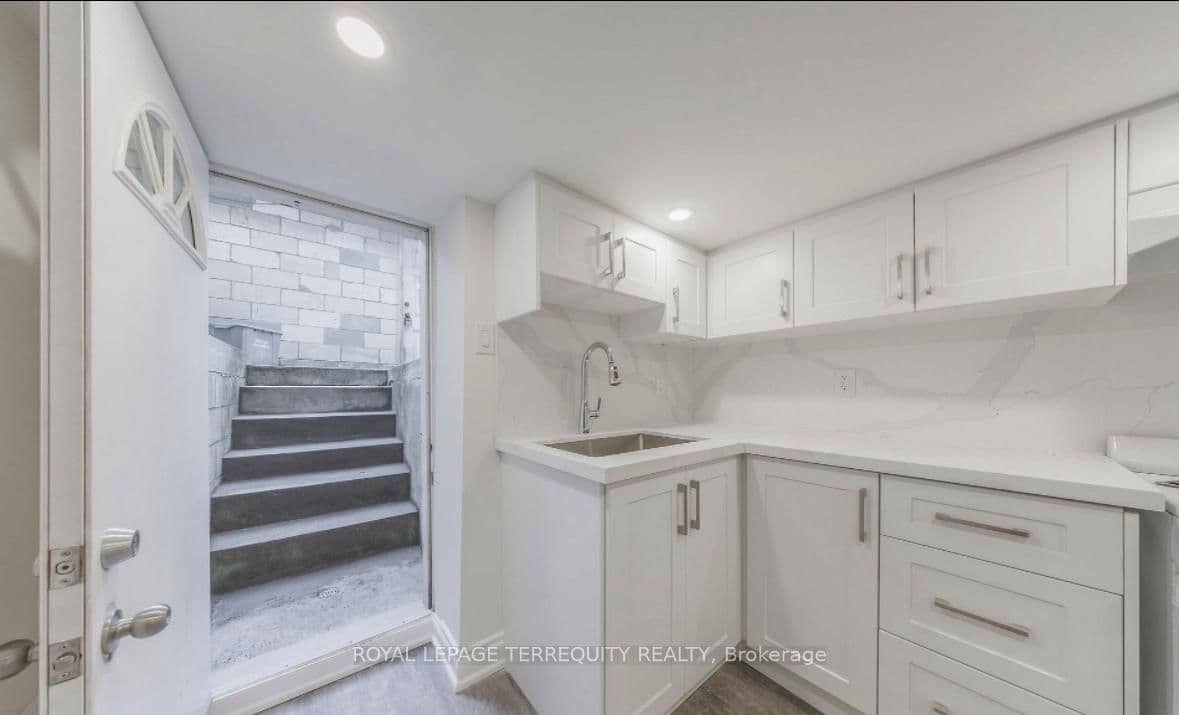 185 Laughton Avenue, Unit Bsmt