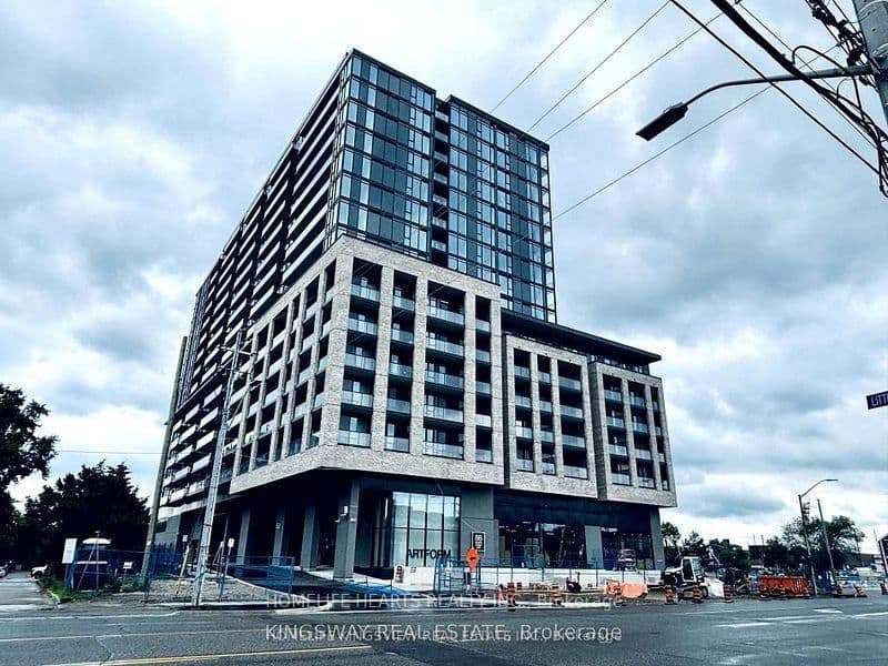 #421 - 86 Dundas Street E