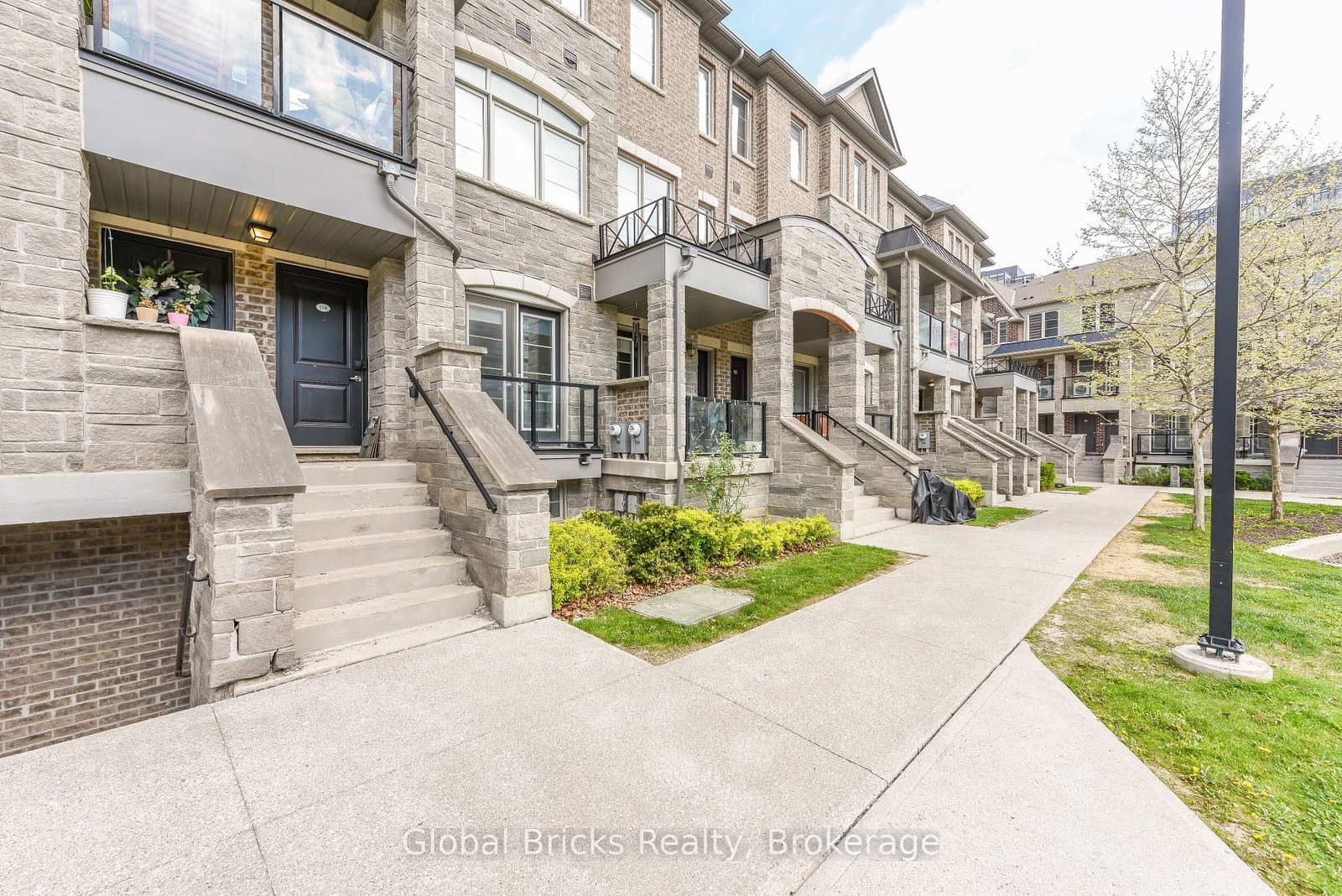 200 Veterans Drive, Unit 157