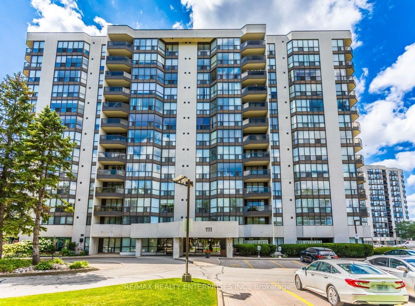 #501 - 1111 Bough Beeches Boulevard