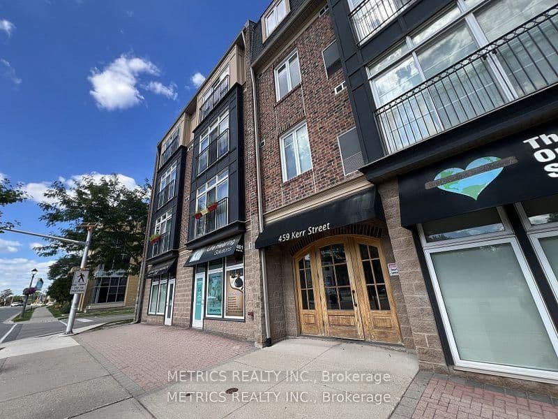 #201 - 459 kerr Street