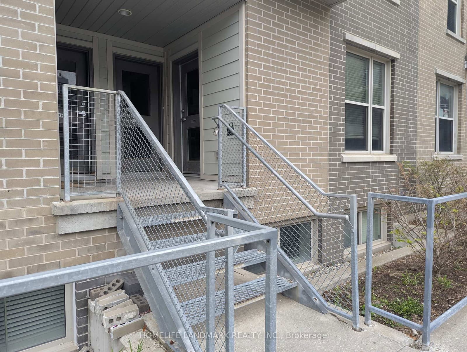 #T102 - 62 Balsam Street