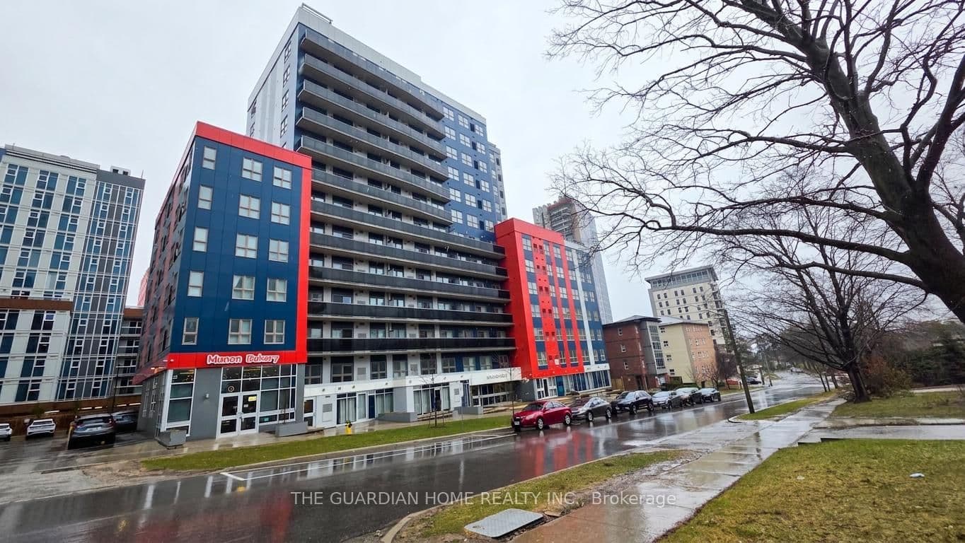 #1210 - 258A Sunview Street