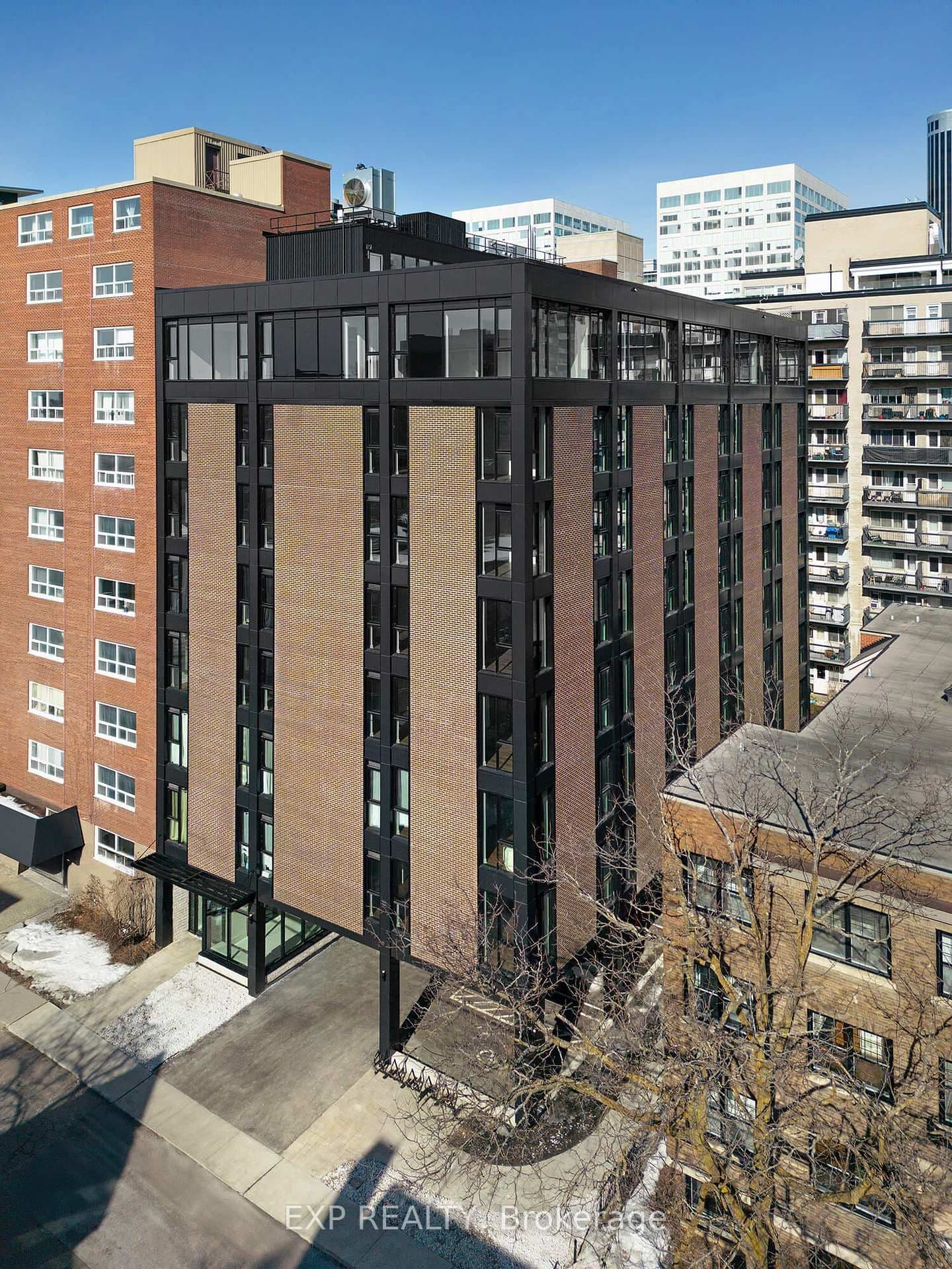 #701 - 331 Cooper Street