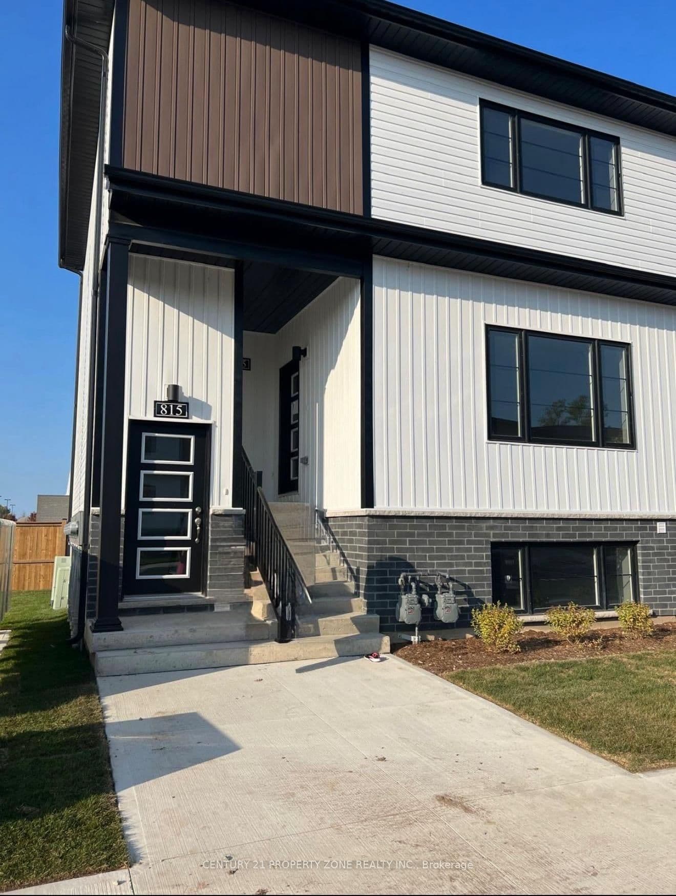 #815 - 4263 Fourth Avenue