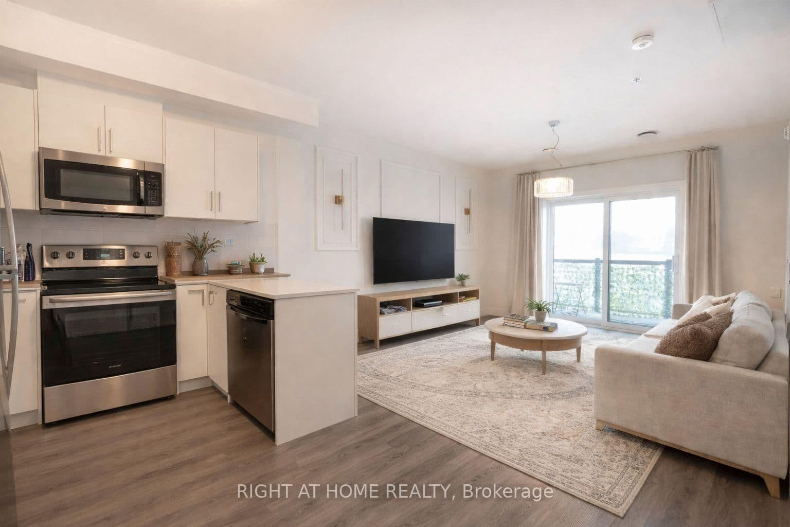 1000 Lackner Place E, Unit 302
