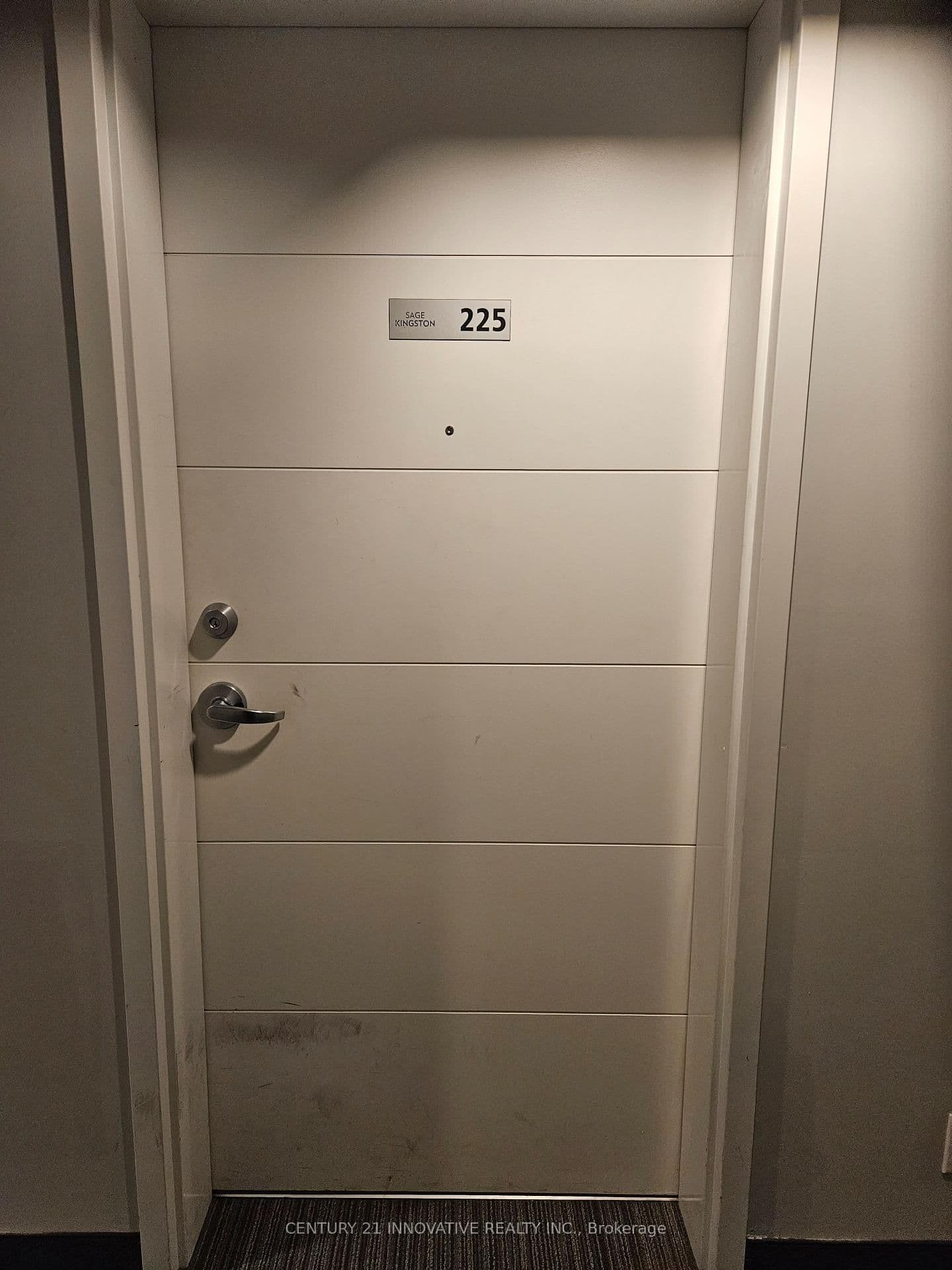 #225 - 652 Princess Street