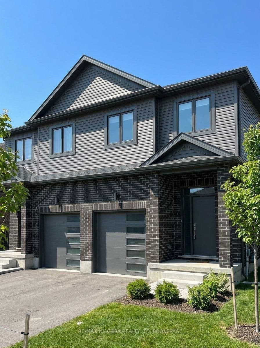 Block 25 Elvira Way