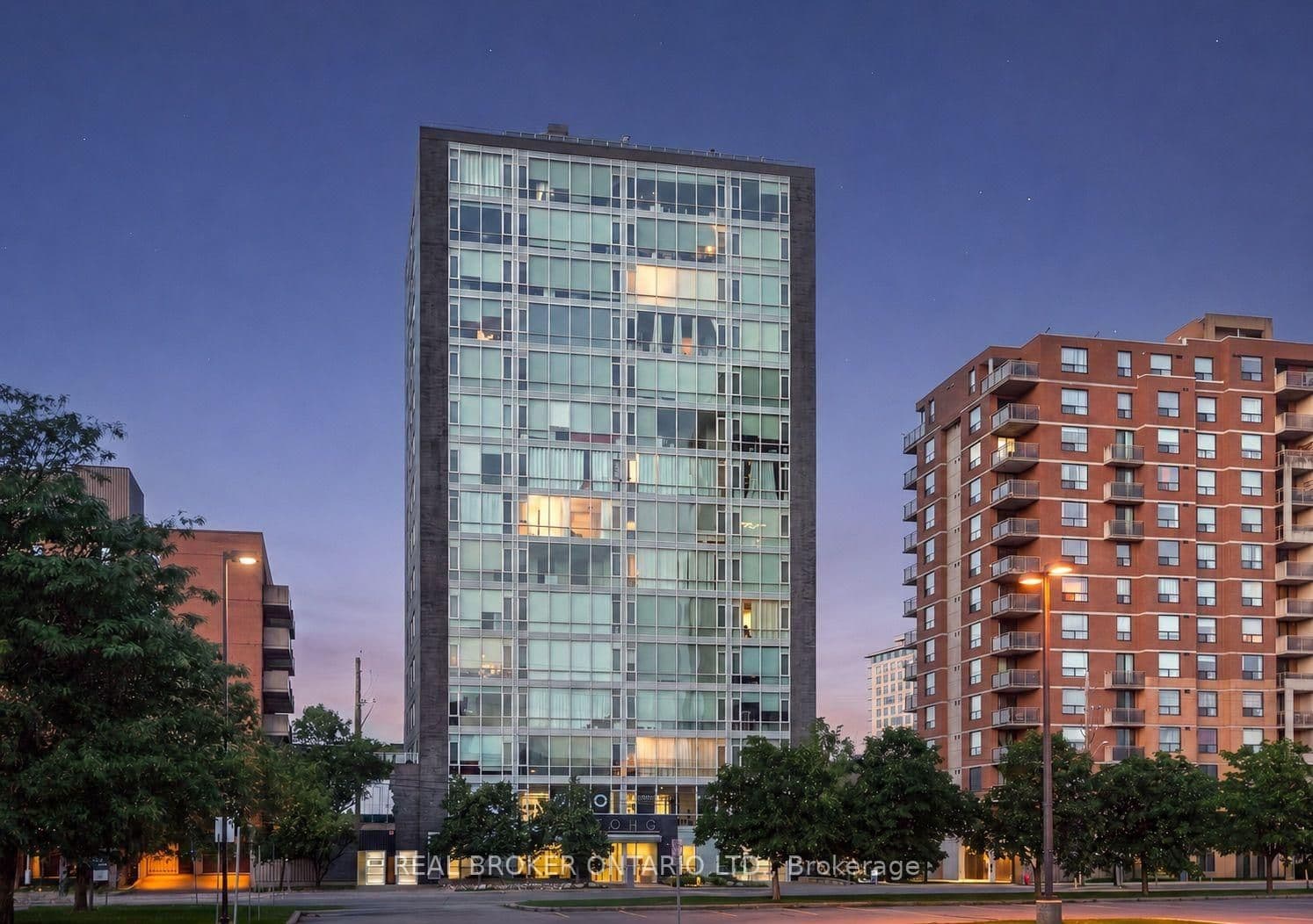 #1506 - 201 Parkdale Avenue