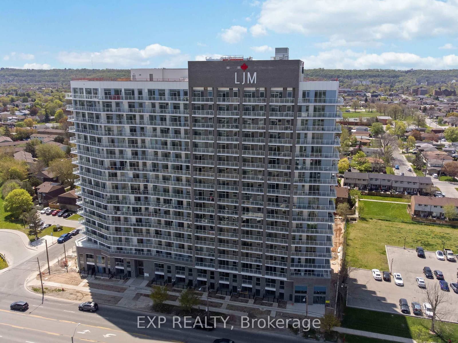 #1604 - 2782 Barton Street E