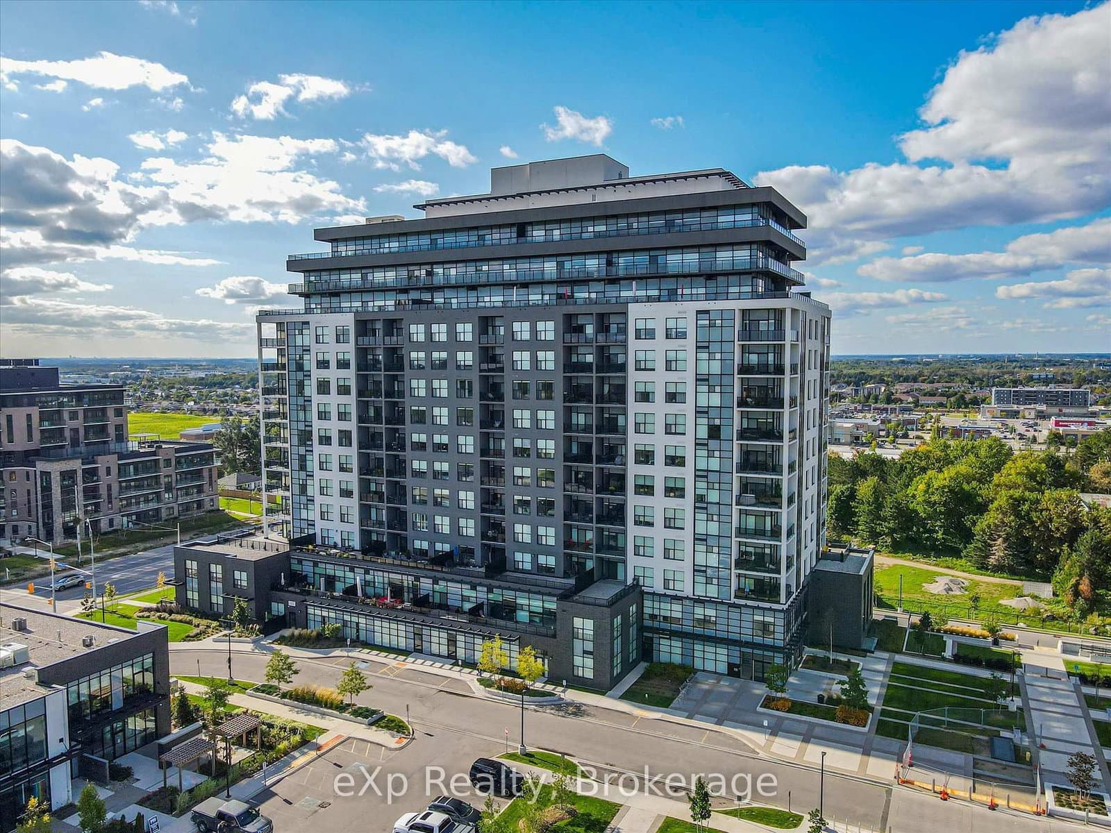 1878 Gordon Street, Unit 711