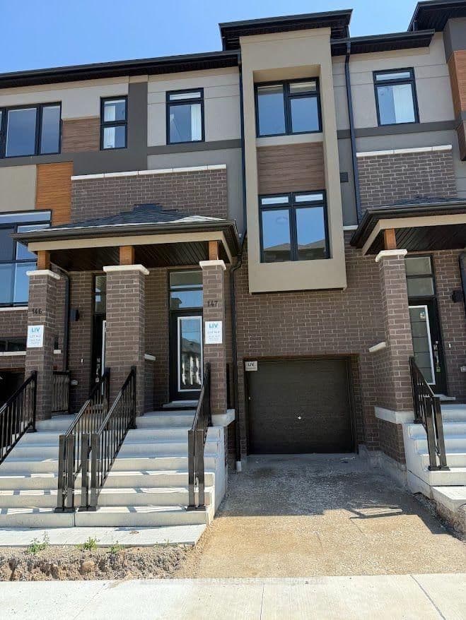 660 Colborne Street W, Unit 147
