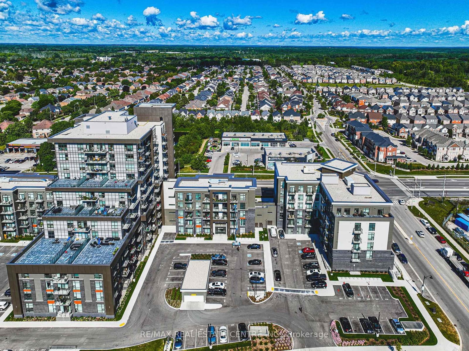 #1202 - 470 Dundas Street E